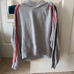 Cropped hoodie